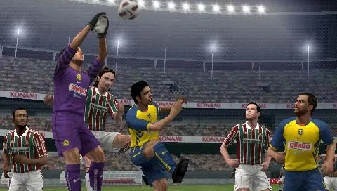 Pro Evolution Soccer 2012 (3DS)